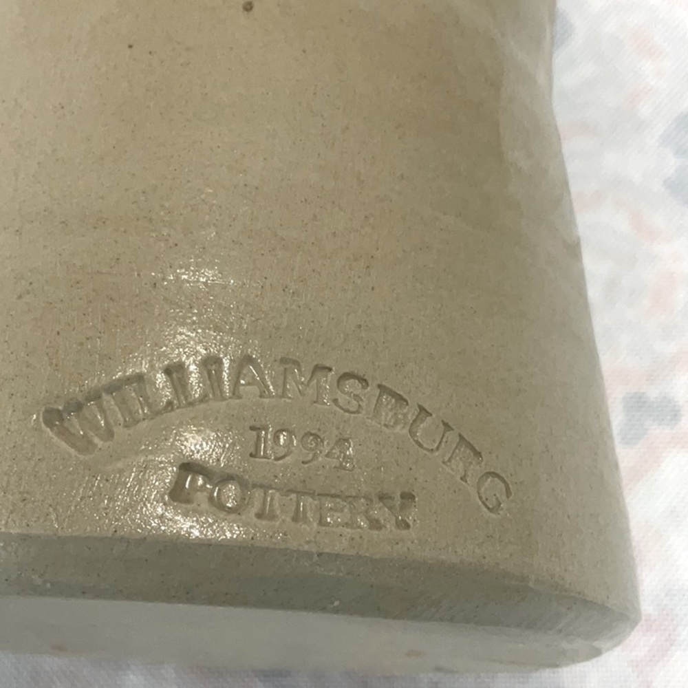 Williamsburg Pottery vase. 1994 Salt glaze. - Picture 4 of 7